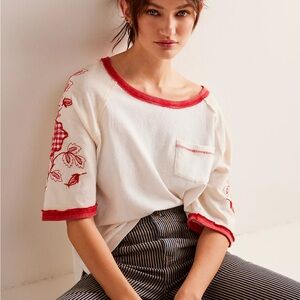 We the Free Prairie Sports Tee size medium